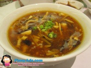 Spicy and Sour Soup in Sichuan Style