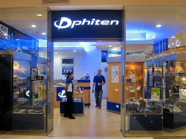 Phiten Robinsons Galleria