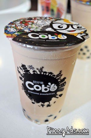 Cobo Milk Tea: black tea with milk and pearl (Php 39  for 12 oz. Php 49 for 16 oz, and Php 59 for 22 oz) 
