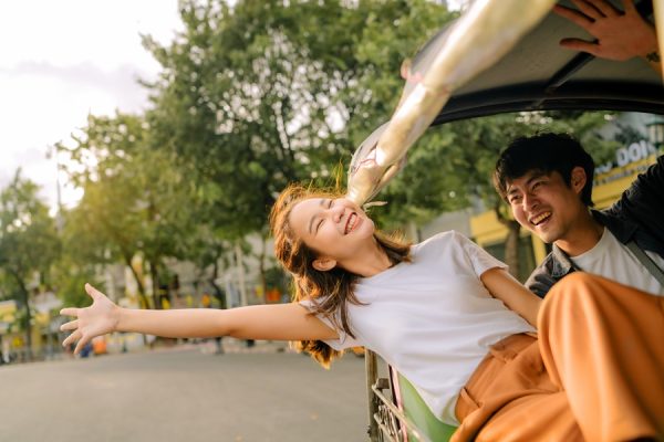 FWD’s Press play campaign encourages Filipinos to pursue their goals once more